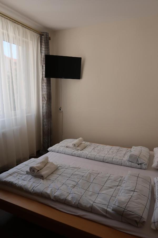 Downtown Studio III Apartment เตอร์กู-มูเรช ภายนอก รูปภาพ